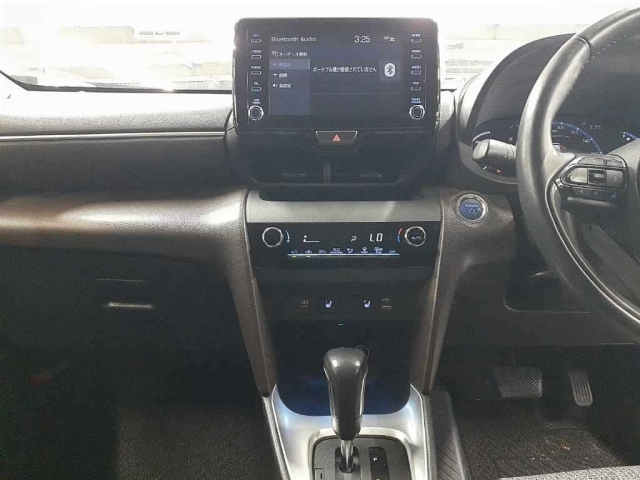 TOYOTA YARIS CROSS 2021