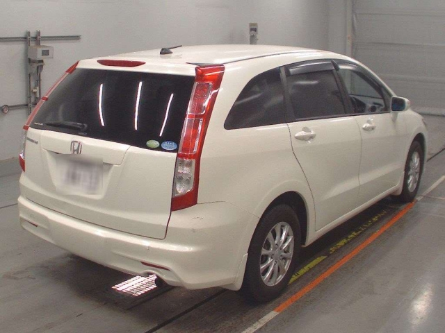 HONDA STREAM 2011