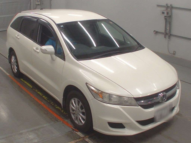 HONDA STREAM 2011