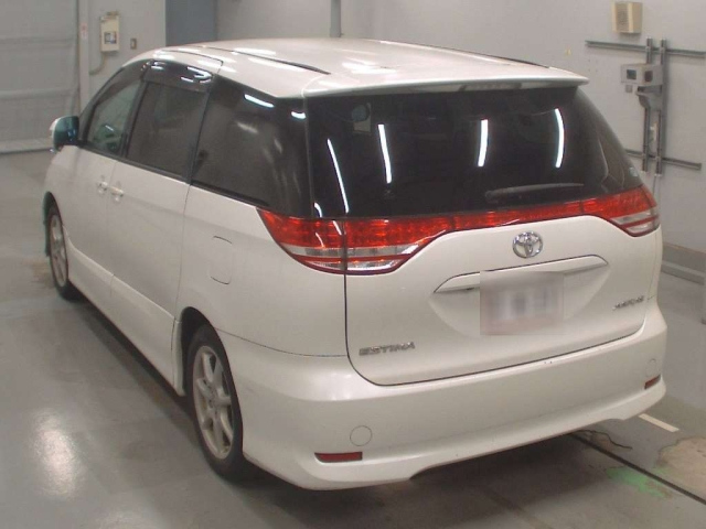 TOYOTA ESTIMA 2009