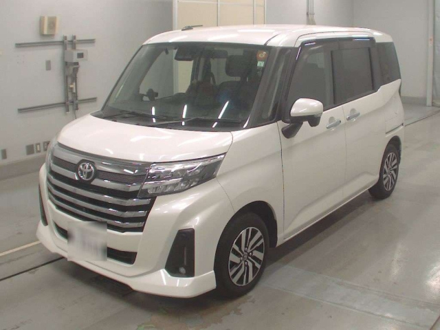 TOYOTA ROOMY 2023