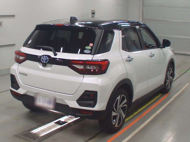 TOYOTA RAIZE 2020