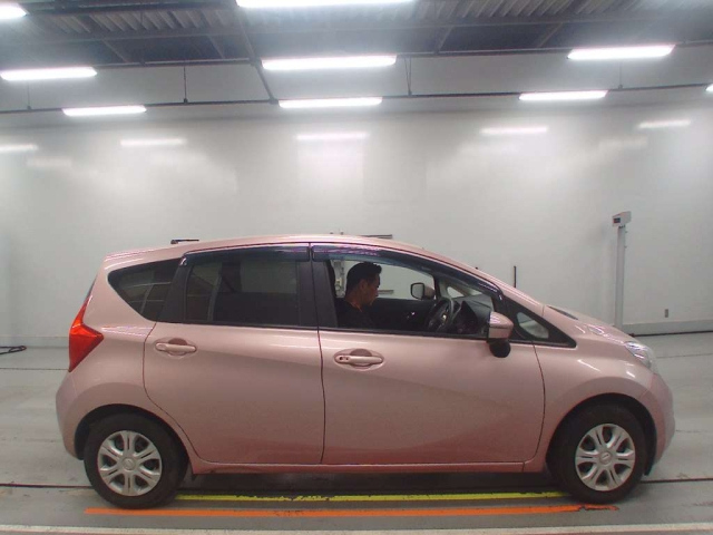 NISSAN NOTE 2015