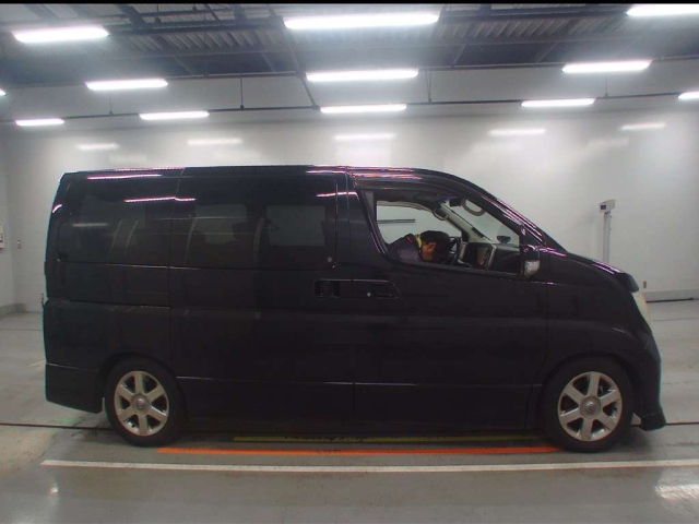 NISSAN ELGRAND 2008