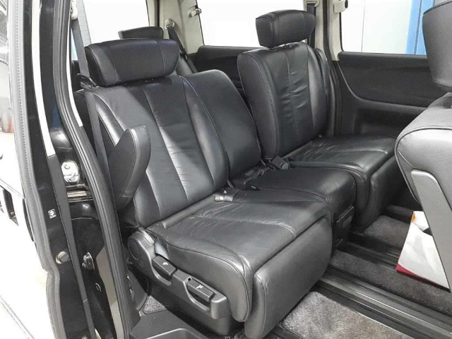 NISSAN ELGRAND 2008