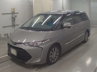 TOYOTA ESTIMA 2016