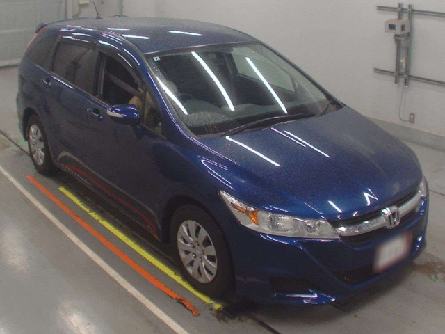 HONDA STREAM 2011