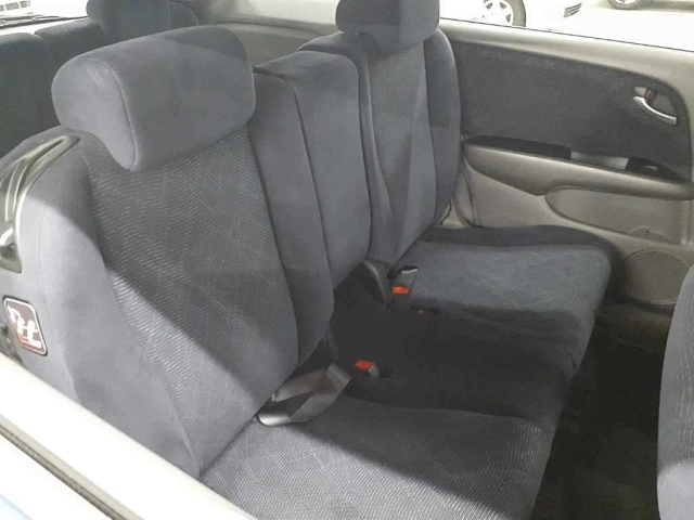 HONDA STREAM 2011