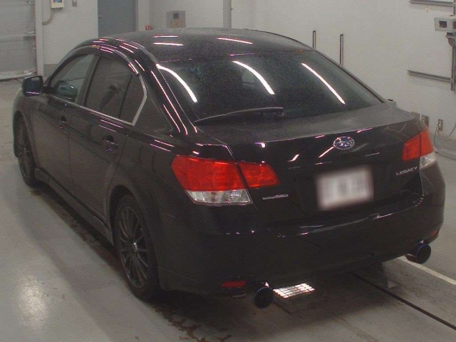 SUBARU LEGACY B4 2011