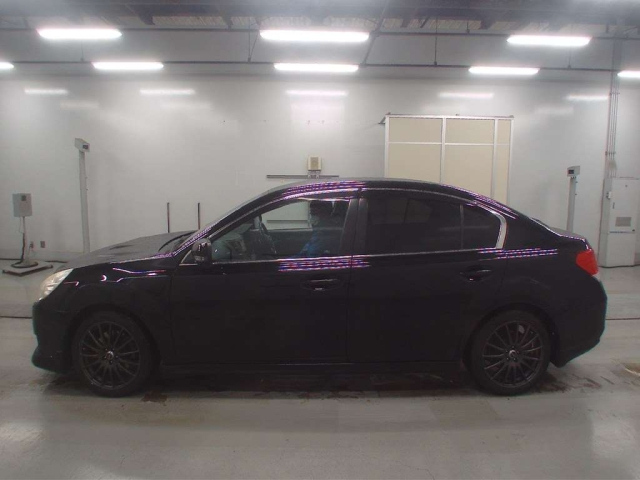 SUBARU LEGACY B4 2011