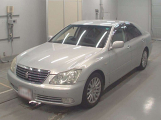 TOYOTA CROWN 2004