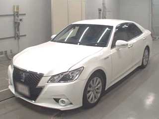 TOYOTA CROWN 2013