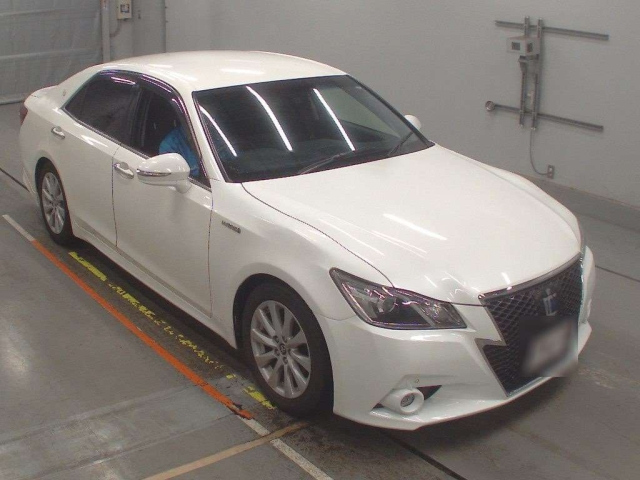 TOYOTA CROWN 2013