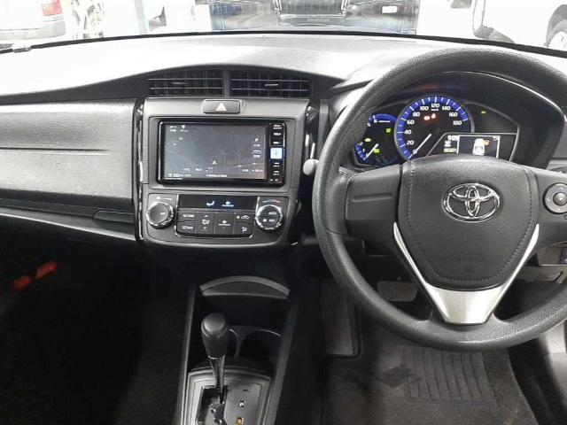 TOYOTA COROLLA AXIO 2023