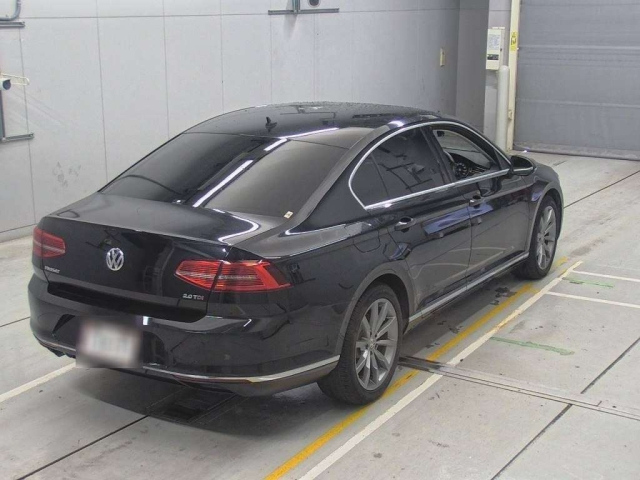 VOLKSWAGEN PASSAT 2020