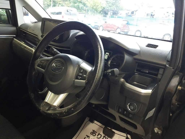 DAIHATSU MOVE 2015