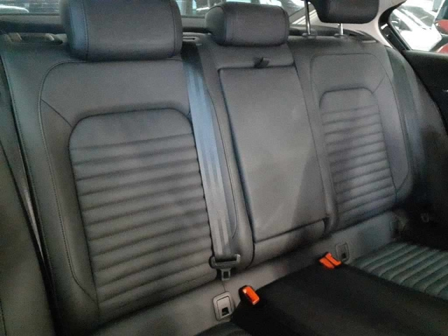 VOLKSWAGEN PASSAT 2020