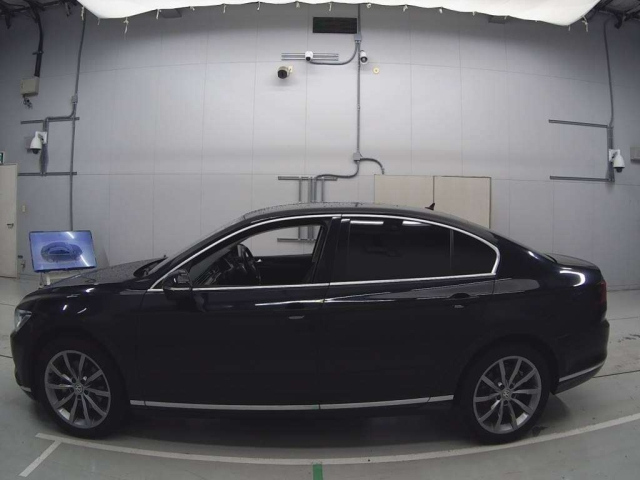 VOLKSWAGEN PASSAT 2020