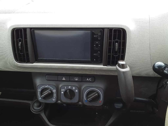 TOYOTA PASSO 2010