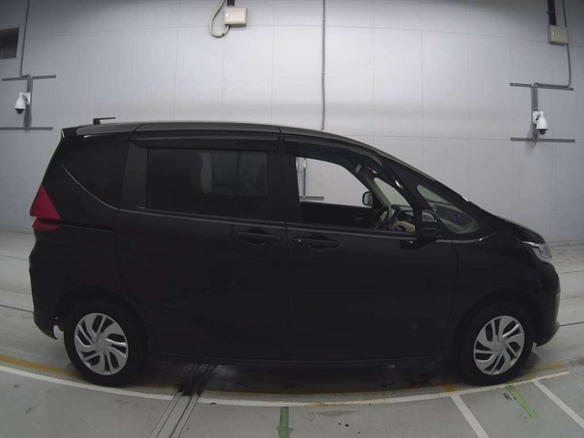 HONDA FREED 2020