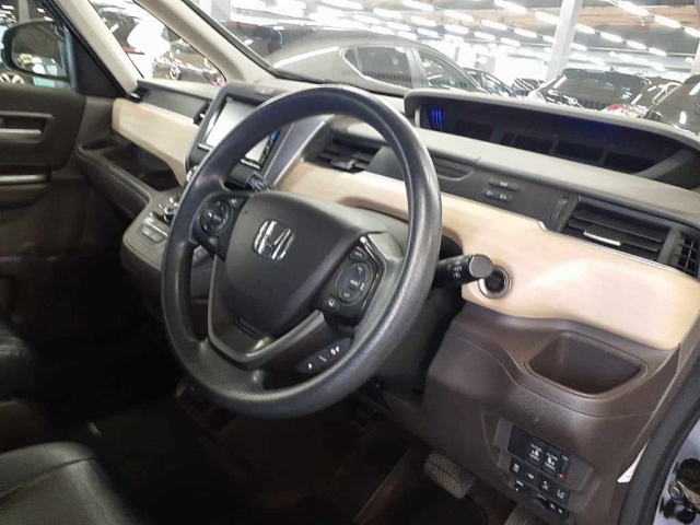 HONDA FREED 2020