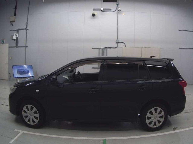 TOYOTA COROLLA FIELDER 2012