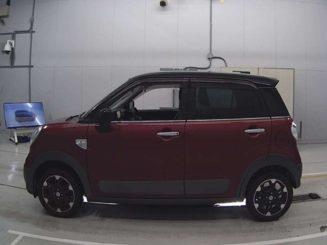 DAIHATSU CAST 2018