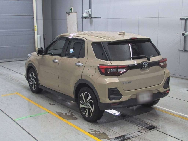 TOYOTA RAIZE 2022