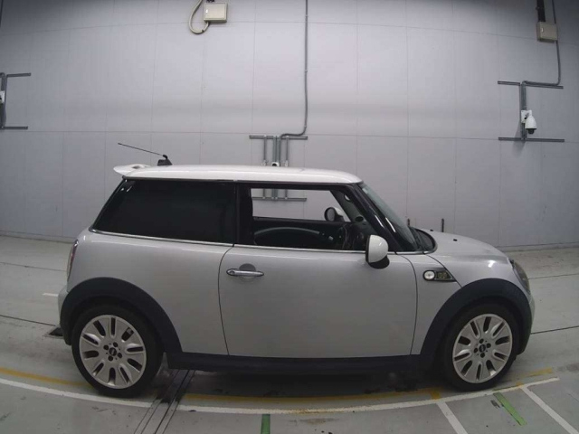BMW MINI 2009
