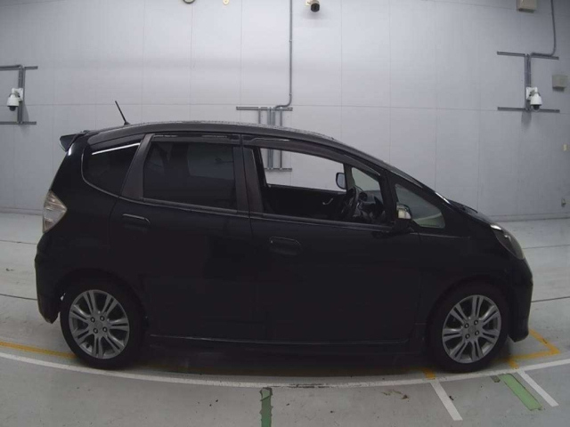 HONDA FIT 2011
