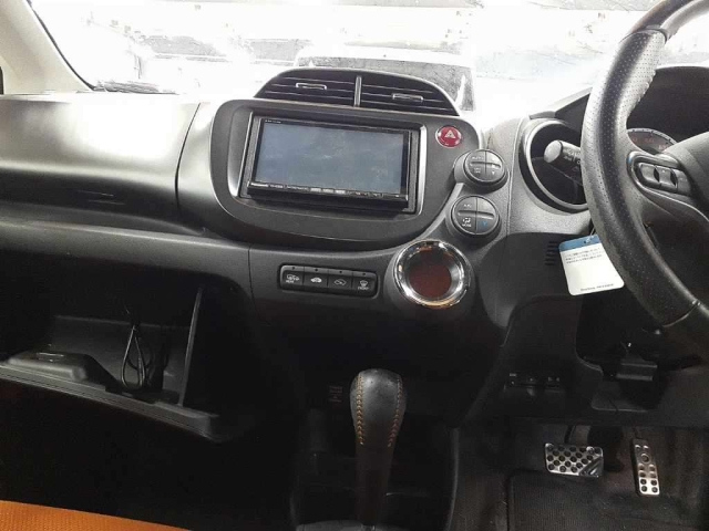 HONDA FIT 2011