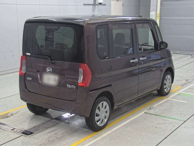 DAIHATSU TANTO 2014