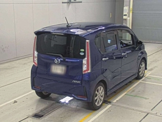 DAIHATSU MOVE 2015
