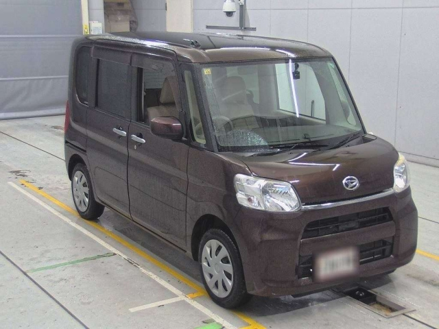 DAIHATSU TANTO 2014
