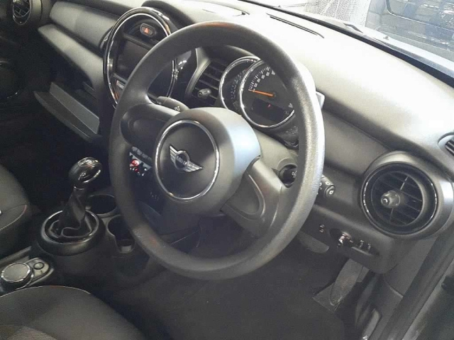 BMW MINI 2016