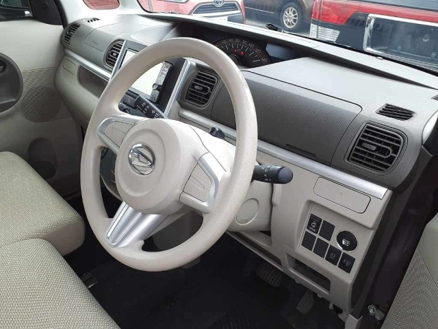 DAIHATSU TANTO 2014
