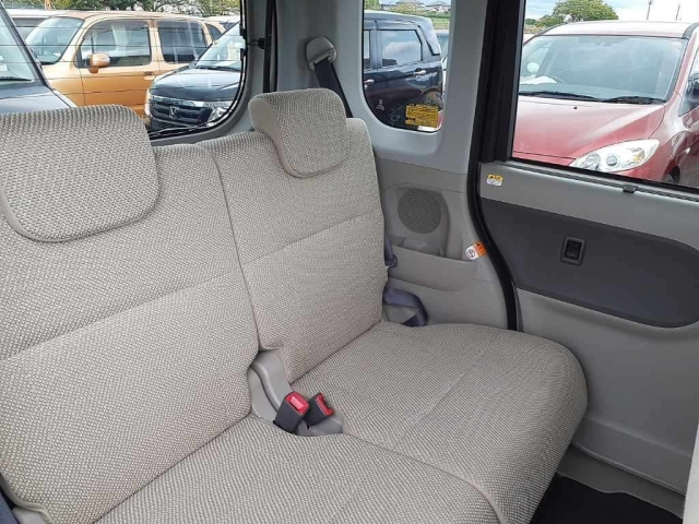 DAIHATSU TANTO 2014