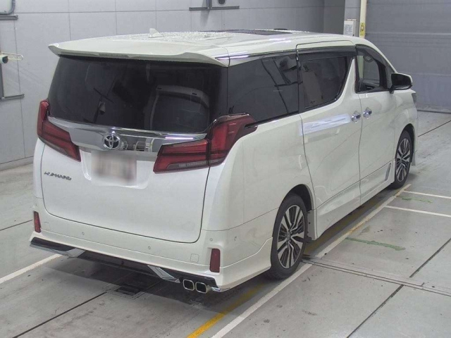 TOYOTA ALPHARD 2022