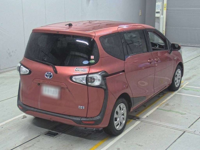TOYOTA SIENTA 2017