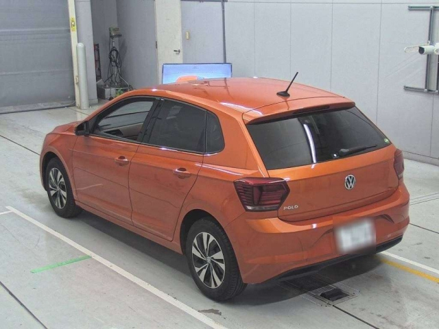 VOLKSWAGEN POLO 2018