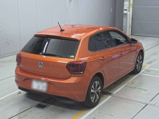 VOLKSWAGEN POLO 2018