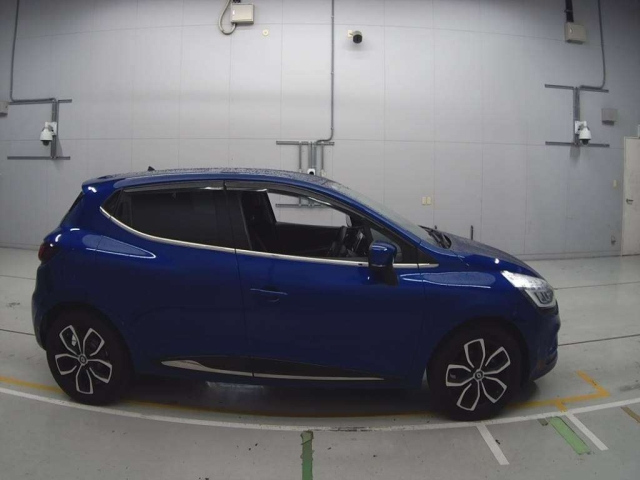 RENAULT LUTECIA 2019