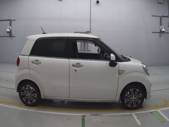 DAIHATSU CAST 2016