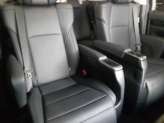 TOYOTA ALPHARD 2021