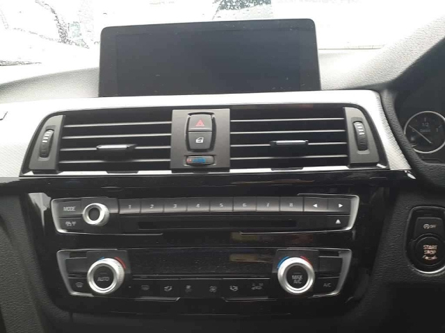 BMW 3 SERIES 2013