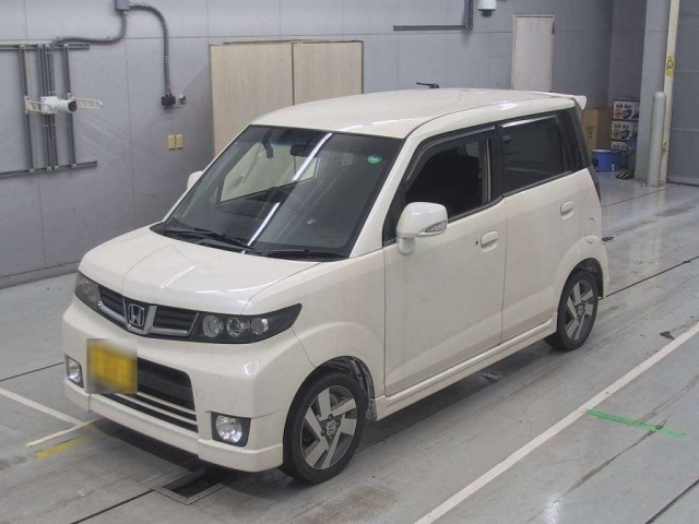 HONDA ZEST 2011