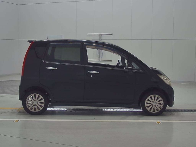 DAIHATSU MOVE 2009