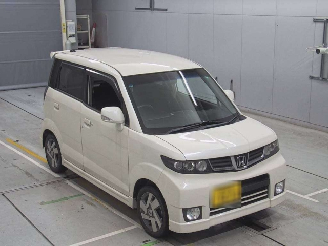 HONDA ZEST 2011
