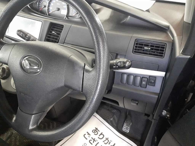 DAIHATSU MOVE 2009