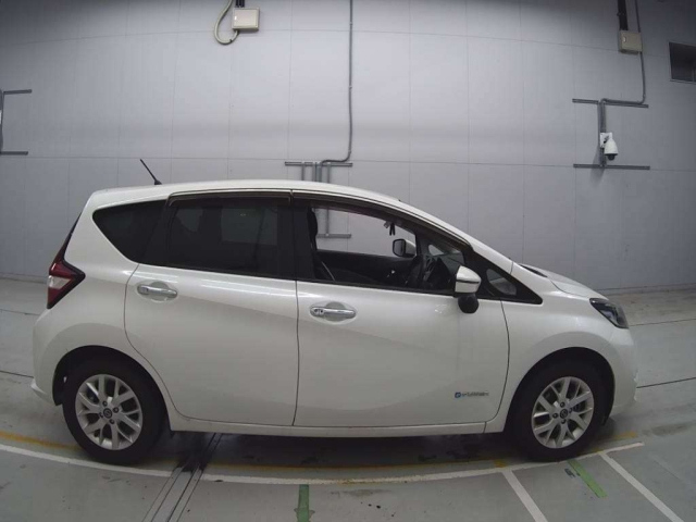 NISSAN NOTE 2019